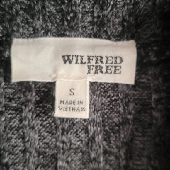 WILFRED Buswell Ribbed Mock Turtleneck - Picture 6 of 9